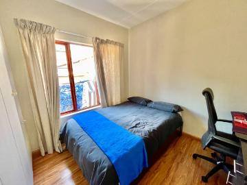 4 Bedroom Townhouse To Rent in Sandringham