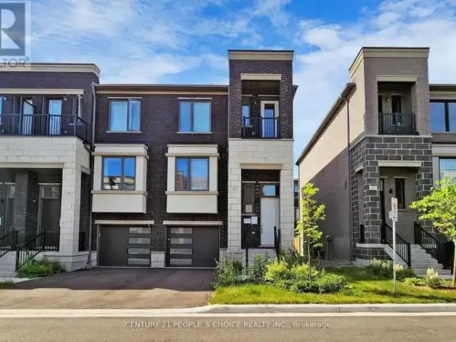 4 Bedroom Townhouse Vaughan ON 104842099