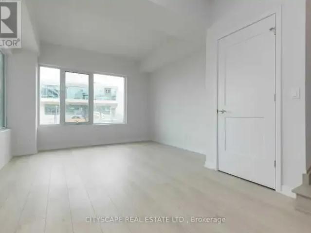 4 Bedroom Townhouse Vaughan ON 105654241