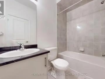 4 Bedroom Townhouse Vaughan ON 103012061