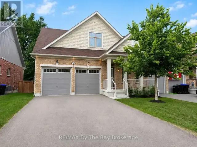 4 Bedroom Townhouse Wasaga Beach ON 104638615