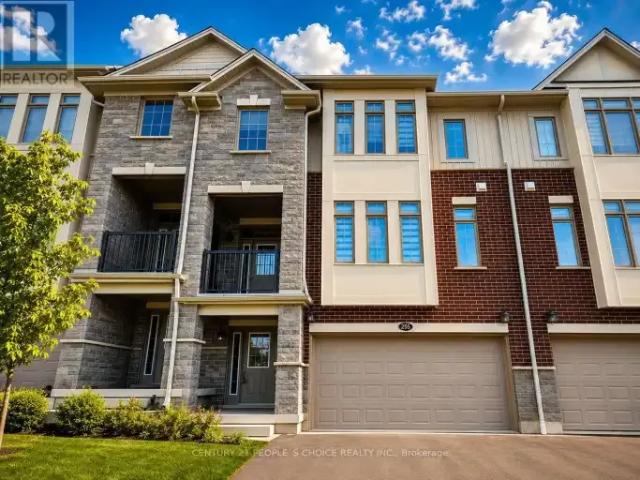 4 Bedroom Townhouse Waterloo ON 105334171