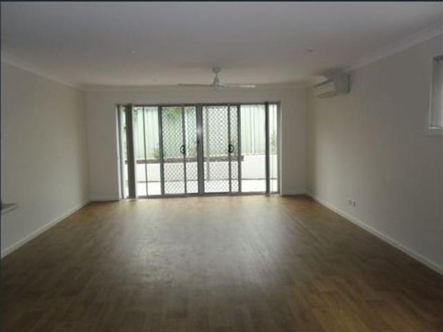 4 Bedroom Townhouse