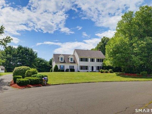 4 bedroom, Tolland CT 06084 105477751
