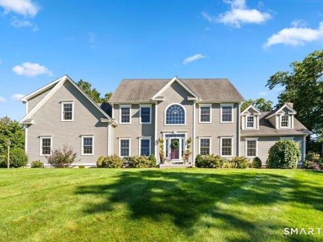 4 bedroom, Tolland CT 06084 105550789