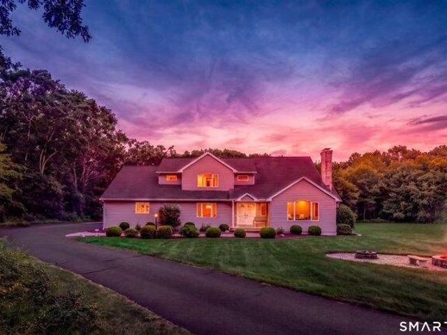 4 bedroom, Tolland CT 06084 105614525