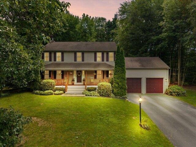 4 bedroom, Taunton MA 02718 105682840