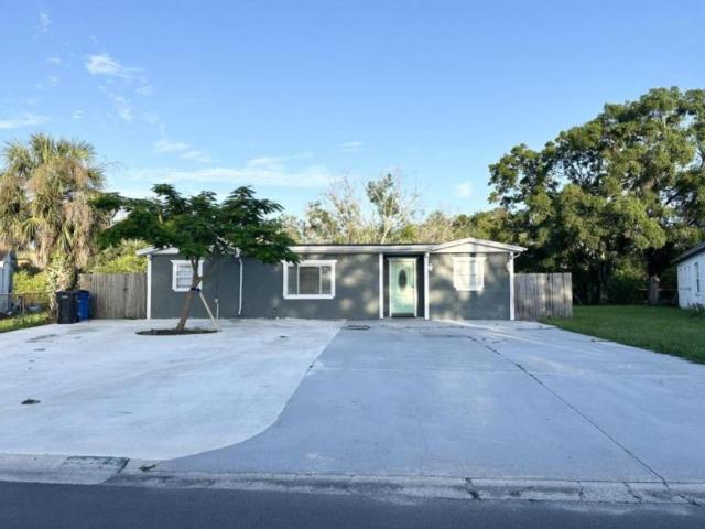 4 bedroom, Tampa FL 33634 LS105017257
