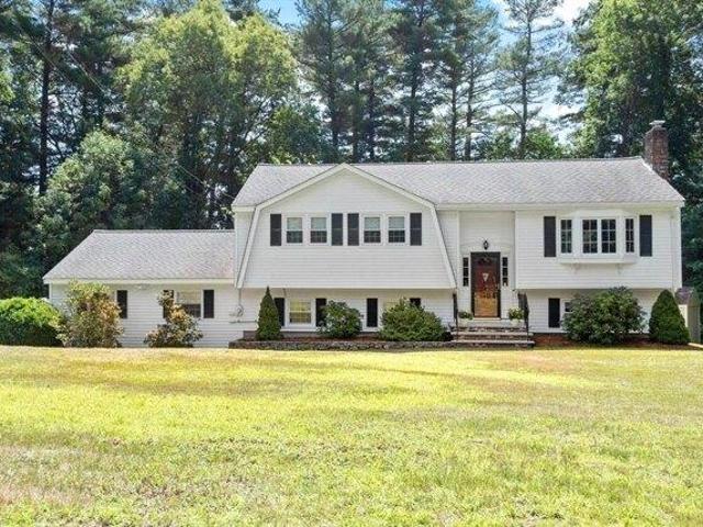 4 bedroom, Tewksbury MA 01876 105533127