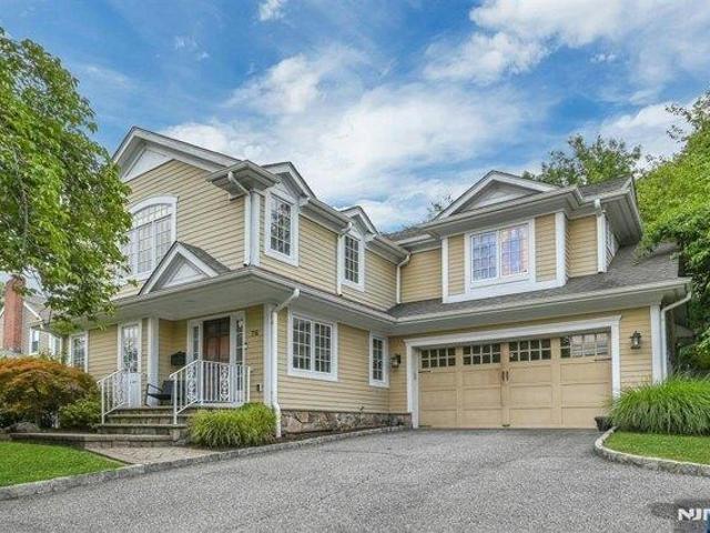 4 bedroom, Tenafly NJ 07670 105514659