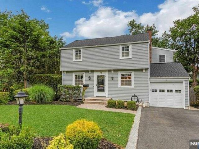 4 bedroom, Tenafly NJ 07670 105516667