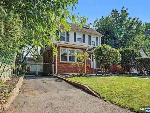 4 bedroom, Tenafly NJ 07670 105534056