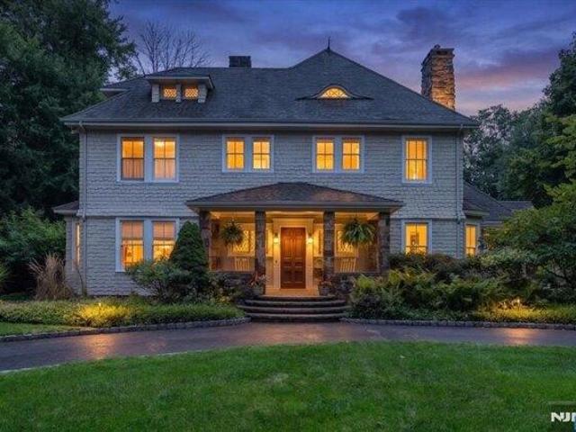 4 bedroom, Tenafly NJ 07670 105649086