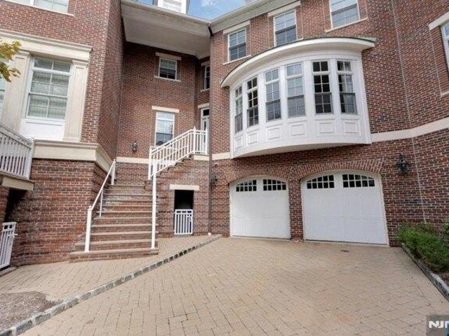 4 bedroom, Tenafly NJ 07670 105679924
