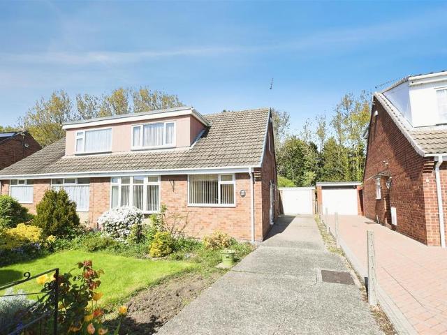 4 bedroom semi detached bungalow for sale