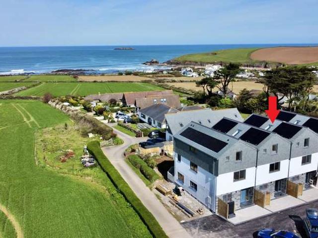 4 Bedroom Terraced House