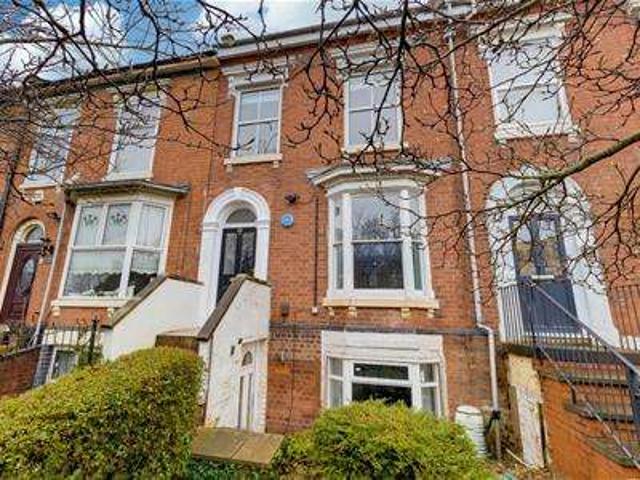 4 Bedroom Terraced House