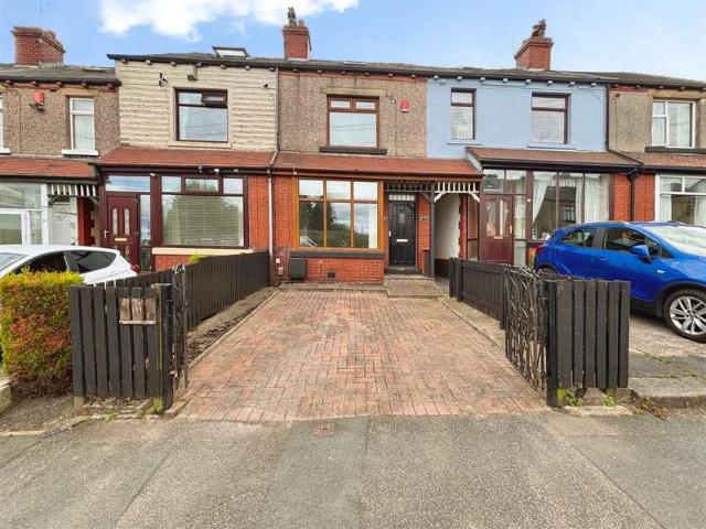 4 Bedroom Terraced House