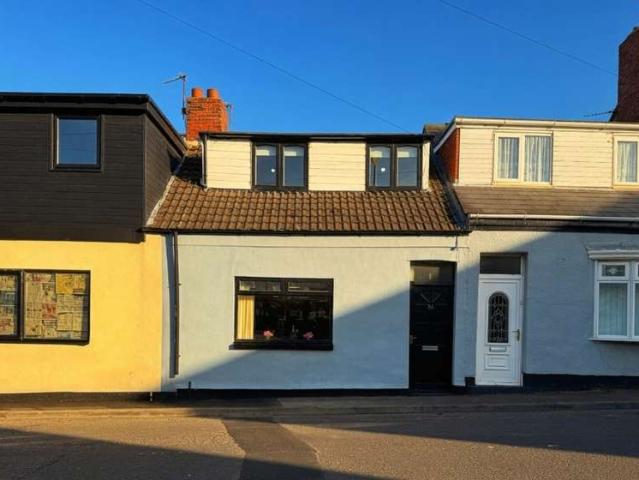 4 Bedroom Terraced House