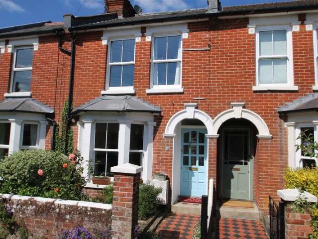 4 Bedroom Terraced House