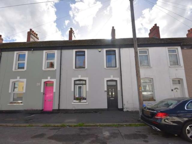 4 Bedroom Terraced House