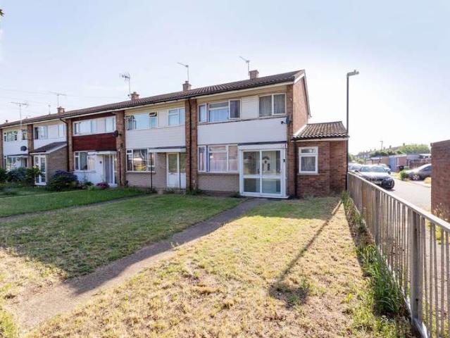 4 Bedroom Terraced House