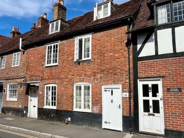4 Bedroom Terraced House