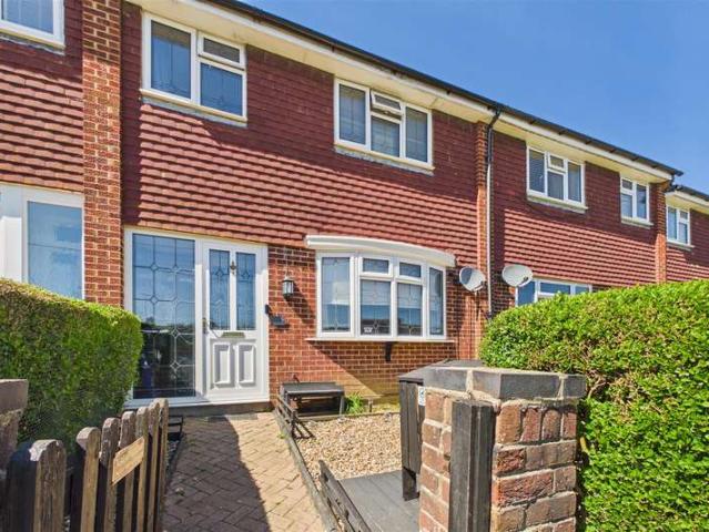 4 Bedroom Terraced House