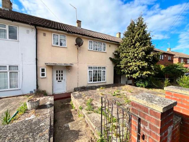 4 Bedroom Terraced House