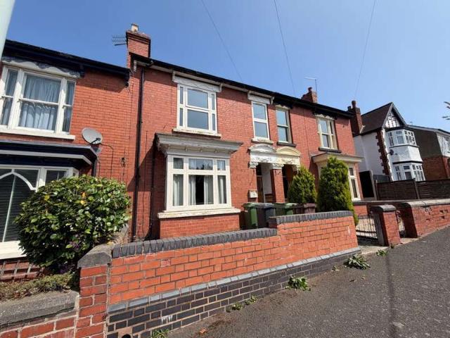4 Bedroom Terraced House