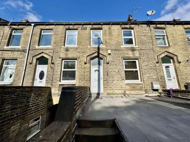 4 Bedroom Terraced House