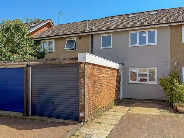 4 Bedroom Terraced House