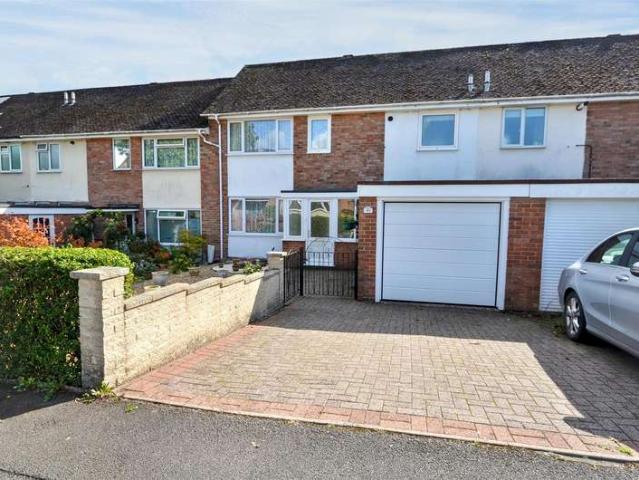 4 Bedroom Terraced House