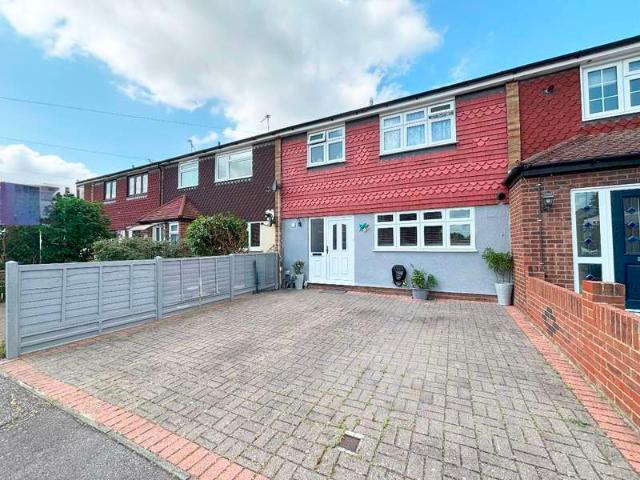 4 Bedroom Terraced House