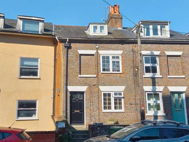 4 Bedroom Terraced House