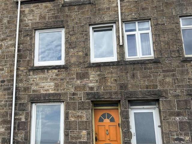 4 Bedroom Terraced House