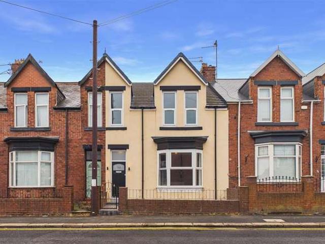 4 Bedroom Terraced House