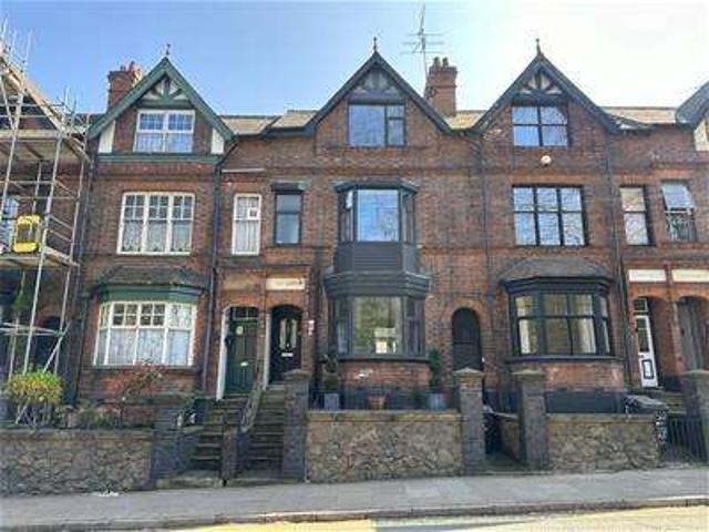 4 Bedroom Terraced House