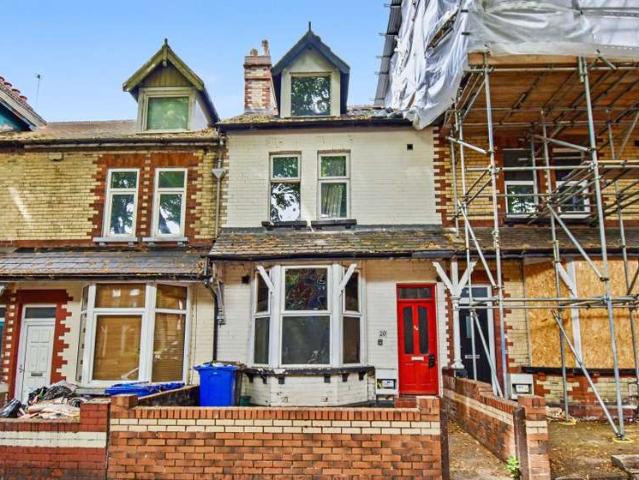 4 Bedroom Terraced House