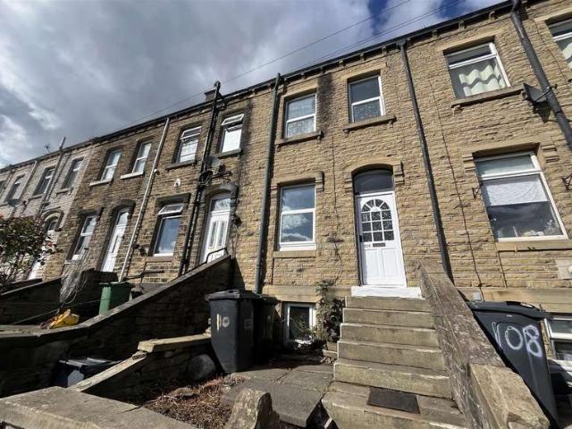 4 Bedroom Terraced House