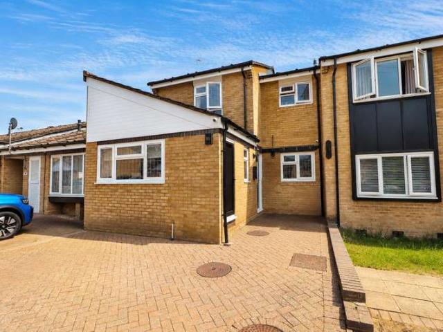 4 Bedroom Terraced House