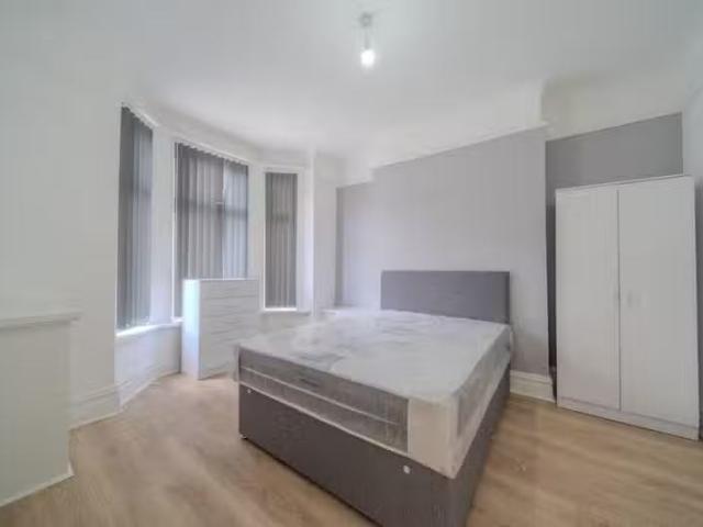 4 bedroom terraced house for rent in 10 Glamis Road, Liverpool.