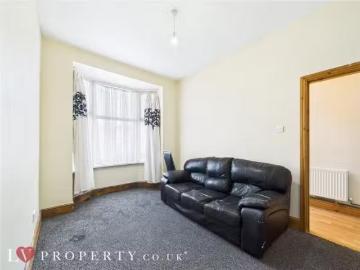 4 bedroom terraced house for rent in Archibald Road, Birmingha.