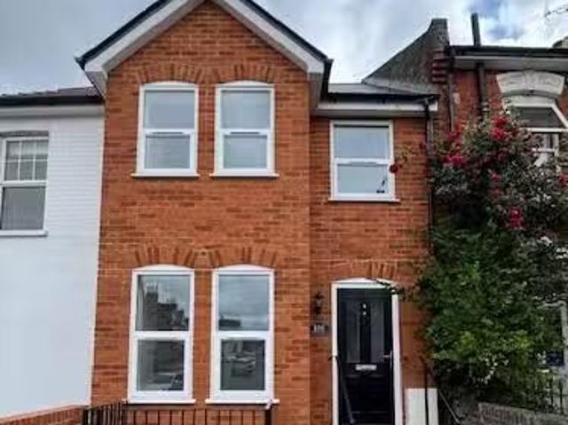 4 bedroom terraced house for rent in Grange Road, Ramsgate, Ke.
