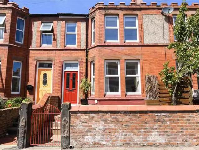 4 bedroom terraced house for rent in Ferndale Road, Hoylake, W.