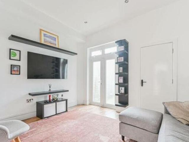4 Bedroom Terraced House For Rent In Honor Oak Park, London