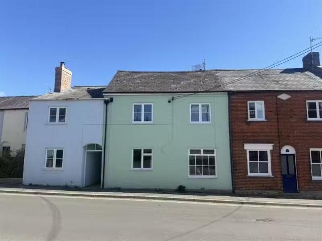 4 bedroom terraced house for rent in North Allington, Bridport.