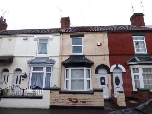 4 bedroom terraced house for rent in West End Avenue, Bentley.