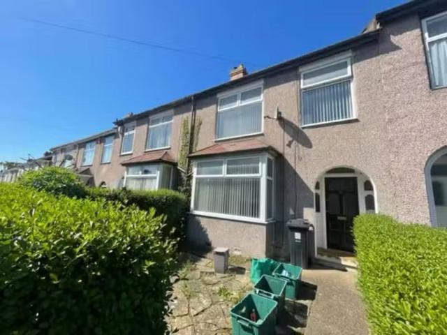 4 bedroom terraced house for rent in Third Avenue, Bristol, BS7