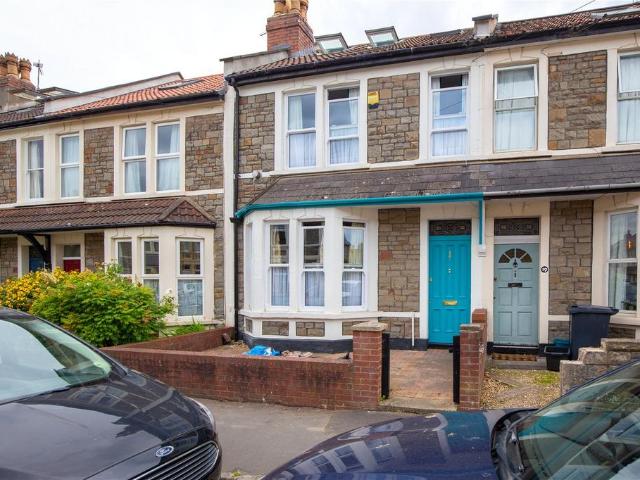4 bedroom terraced house for sale